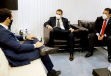 Roberto Cidade faz manifesto que pede 1 milhão de vacinas para o Amazonas