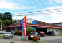 Mulher é atacada com uma facada no pescoço pelo ex-marido em Manaus