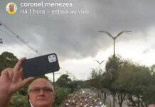 Coronel Menezes promove aglomeração enquanto Amazonas tenta evitar 3ª onda da covid-19