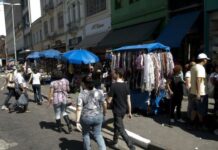 Com aumento do trabalho por conta própria, nível de informalidade atinge taxa recorde de 40,8%