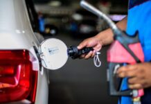 Preço do diesel aumenta quase 9% e reajuste passa a valer a partir desta quarta-feira