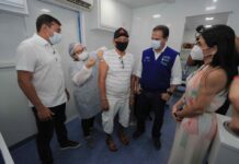 Wilson Lima anuncia vacinação em supermercados para intensificar imunização contra a Covid-19