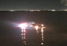 Ambulância com recém-nascido cai em rio no Porto de Careiro da Várzea