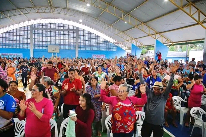 1653827528278 Senador Omar Aziz é recebido com festa em Itamarati