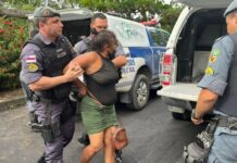 Mulher é presa por maus-tratos a animais no bairro de Flores em Manaus