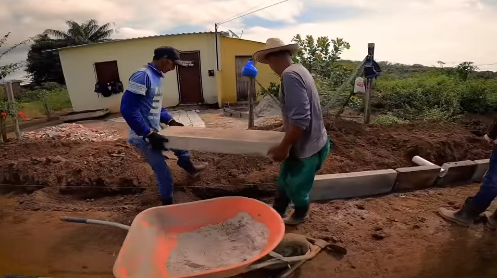 mks Prefeitura de Manacapuru realiza serviços de Pavimentação no Bairro Novo Horizonte