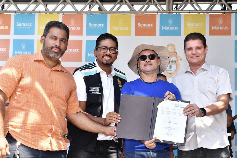 52393273043_d74bdb1bd3_c