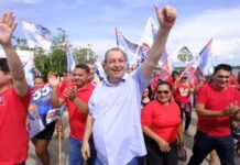 Omar Aziz segue na frente nas pesquisas para o Senado Federal