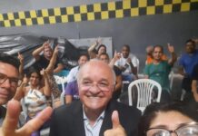 José Melo visita os moradores do Alvorada para apresentar suas propostas como candidato a Aleam