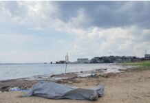 Durante bebedeira, homem morre ao dar mergulho na Ponta Negra