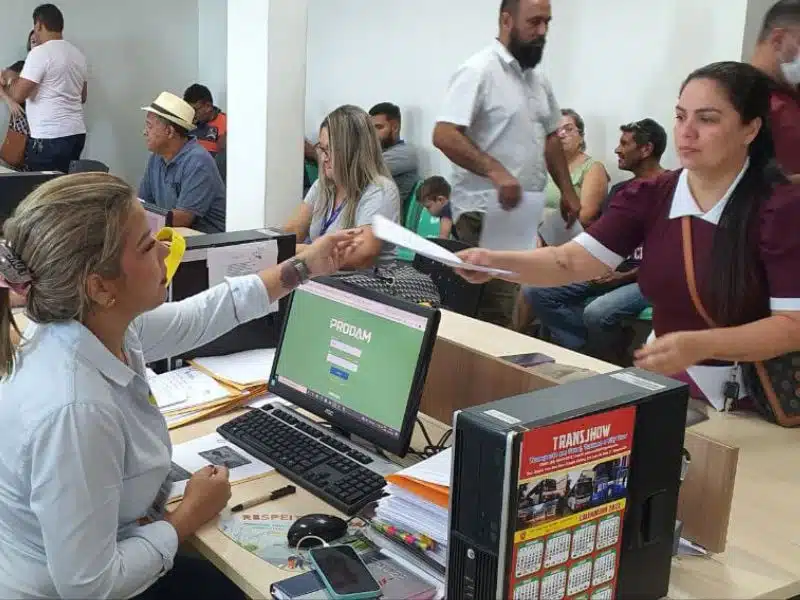 2293FCAE-5A20-4EC1-A1C0-12213E7FFE96