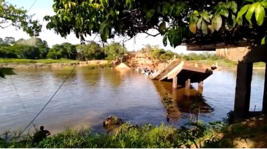 ponte-caiu-no-amazonas-png