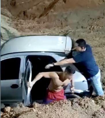 988E370E-679B-4587-8C53-8EBE5409E403