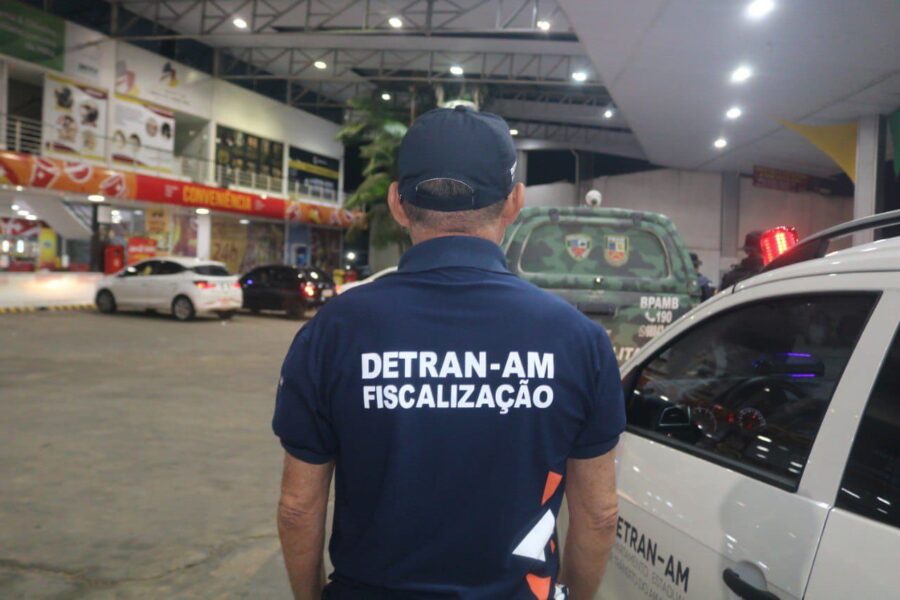 A33313EA-E1E0-48C2-8392-B3E74B37E158