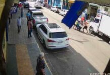 VÍDEO: Fiscal do Zona Azul é agredido após recusar suborno no Centro de Manaus