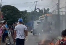 Moradores do Dom Pedro impedem a instalação dos contadores aéreos da AM Energia; vejam o vídeo: