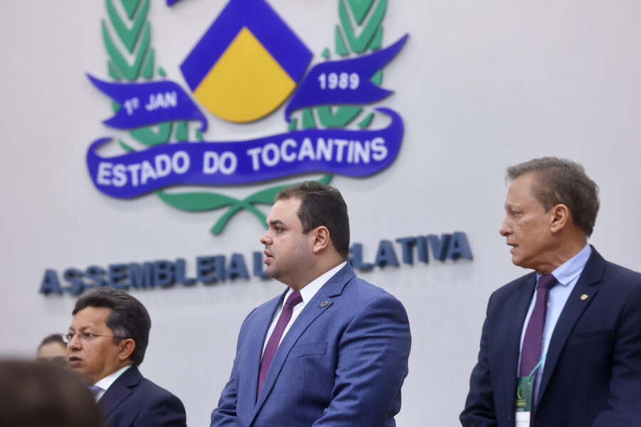 13-Dep.-Roberto-Cidade-Presidente-da-Aleam-Roberto-Cidade-lidera-comitiva-de-parlamentares-do-AM-durante-4a-Reunião-do-Colegiado-do-Parlamento-Amazônico