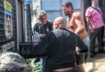 Mulher é encontrada morta pelo filho e o marido é preso por suspeita do crime