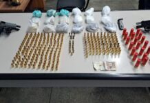 Hórus/ Fronteira Mais Segura: Mulher é presa com armas, munições e drogas em Tabatinga