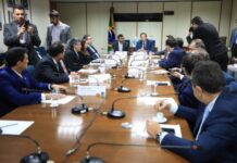 Wilson Lima apresenta ao ministro da Fazenda proposta que dá segurança jurídica ao Amazonas na reforma tributária