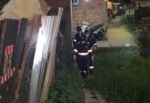 Moradores do Coroado escutam tiros e ao sair encontram corpo de homem amarrado e com bilhete