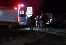 ‘Escapou fedendo’: Homem é resgatado pela Polícia momentos antes de morrer no “tribunal do crime” em Itacoatiara