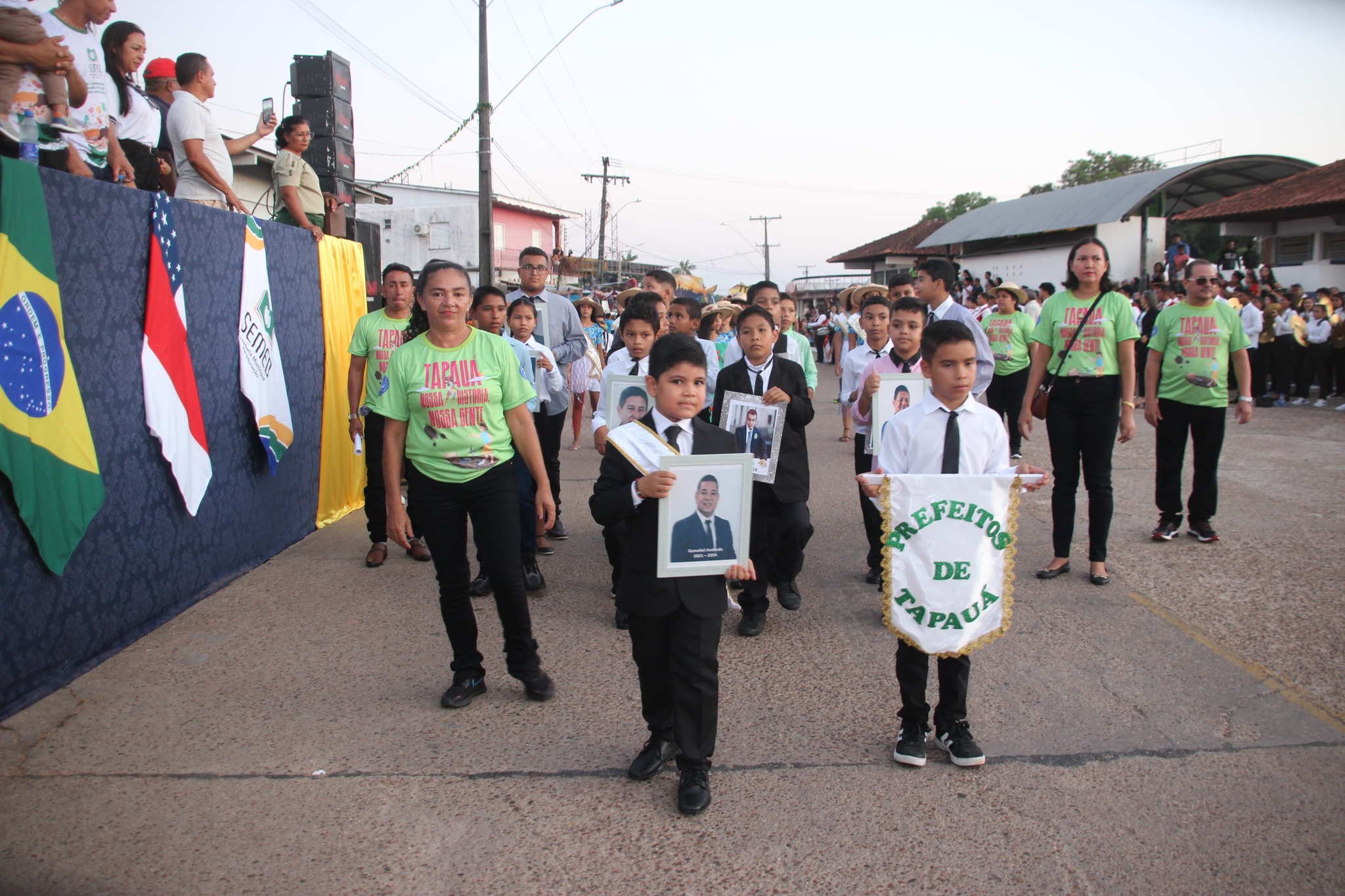 370352522_642819681284109_2930679181102320742_n Prefeitura e Semed de Tapauá organizam desfile Cívico Militar em homenagem a semana da Pátria