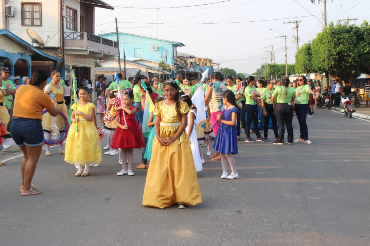 375903961_643235864575824_4996408749120149441_n Prefeitura e Semed de Tapauá organizam desfile Cívico Militar em homenagem a semana da Pátria