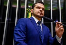 Pesquisa RealTime Big Data revela que Alberto Neto lidera a corrida ao Senado Federal