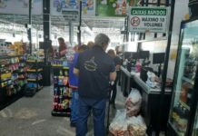 Supermercado Bastos é autuado pelo Procon por venda de produtos fora da validade e sem refrigeração