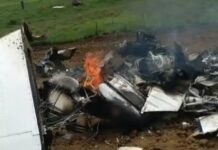 Acidente! Avião de pequeno porte cai próximo de fábrica e piloto morre