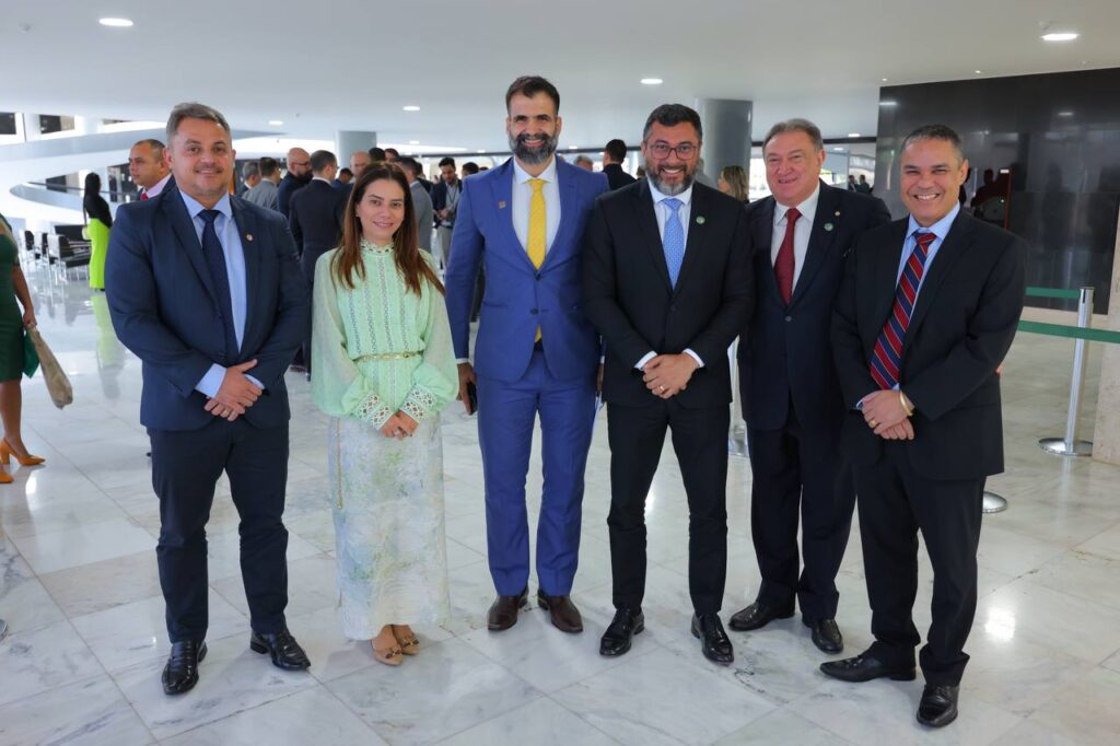 SECOM-ESTIAGEM-AGENDA-EM-BRASILIA--1024x682 Em Brasília, Wilson Lima cobra Governo Federal ações de enfrentamento a estiagem e combate às queimadas