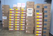 Duas pessoas são presas por suspeitas de desviar medicamentos em Manaus