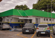 Polícia prende irmãos em flagrante por abandonar a mãe idosa no Alvorada