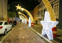 Vândalos ateiam fogo na decoração de Natal no Centro de Manaus