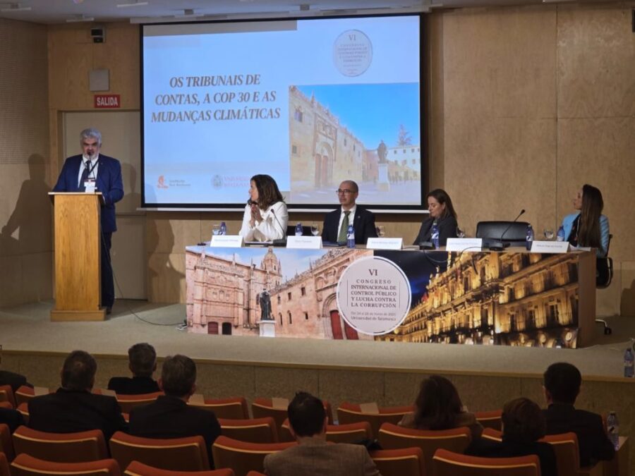 conselheiro-julio-palestrando-scaled