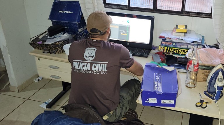 3f4dddb4-cf19-4a9f-9bbd-0566f324ee8b