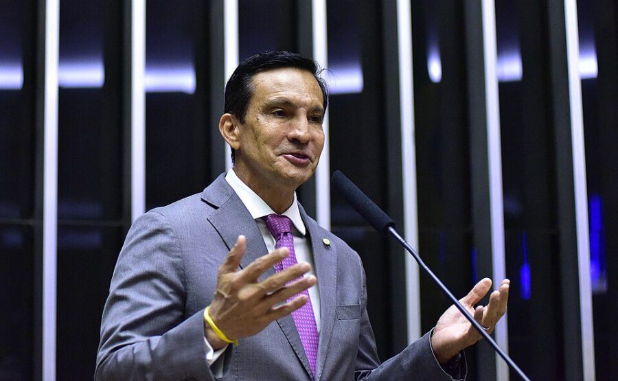 c1702fdb-c1d6-473f-86a8-3bdcbe3f708b