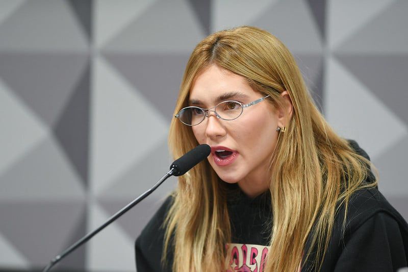 c805f45b-4b2d-4c0f-8b12-935a09f21333