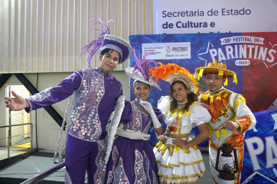 Cultura_receptivo-alunos-liceu_foto_Aguilar-Abecassis_Secretaria-de-Estado-de-Cultura-e-Economia-Criativa-1024x683