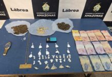 Polícia Militar do Amazonas apreende dois adolescentes e 74 trouxinhas de drogas, em Manaus e Lábrea