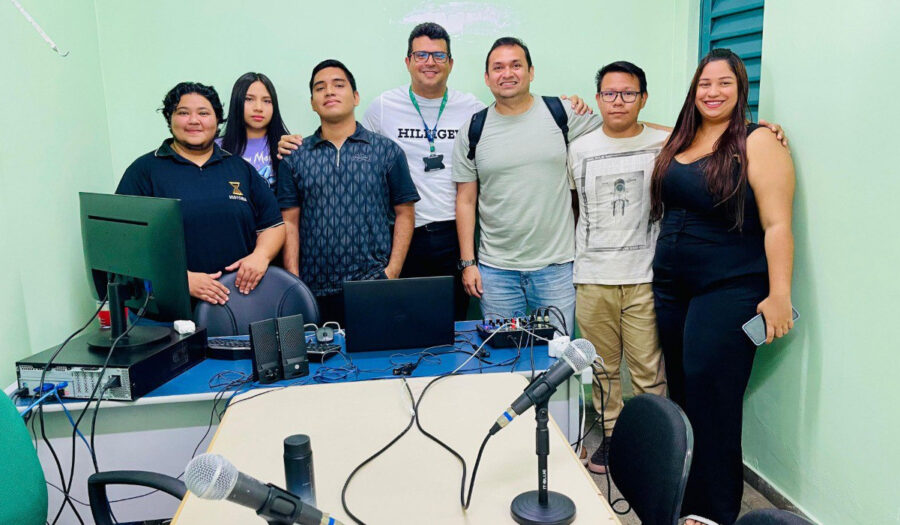 SITE_Em_Tefe_podcast_produzido_por_estudantes_do_curso_de_Historia