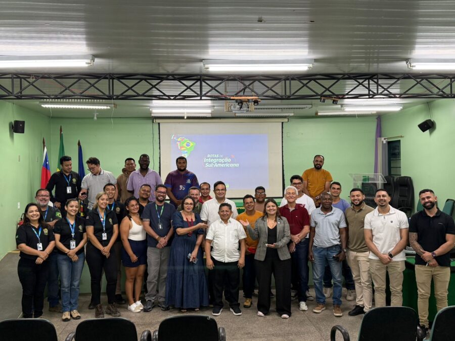 Deputado-Sinesio-Campos-leva-debate-sobre-rotas-de-integracao-sul-americana-ao-Alto-Solimoes