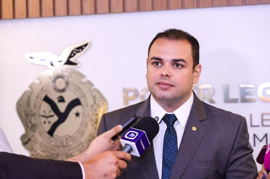 Lei-de-Roberto-Cidade-assegura-criacao-de-Centros-de-Inovacao-e-Empreendedorismo-no-interior-do-Amazonas-Foto-Herick-Pereira