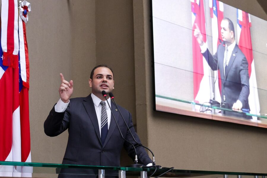 Proposta-de-Roberto-Cidade-que-coibe-trabalho-infantil-virtual-e-sancionada-e-coloca-Amazonas-na-vanguarda-da-protecao-digital-de-criancas-e-adolescentes-Foto-Herick-Pereira