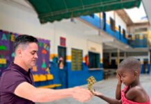 “ZÉ MERENDA”: David causa rombo milionário na Semed para distribuir bolacha creme cracker e suco de ki-suco para os alunos