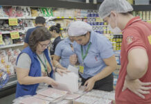 Produtos estragados são apreendidos durante ação da Vigilância Sanitária no DB do Centro