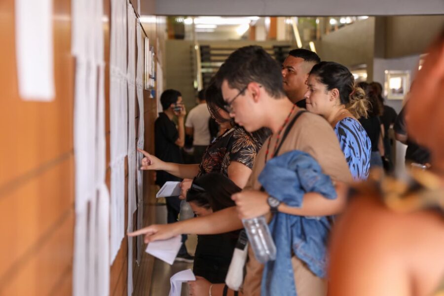 Assembleia-Legislativa-avalia-como-positiva-a-realizacao-do-concurso-publico-realizado-no-domingo-Foto-Hudson-Fonseca-Aleam