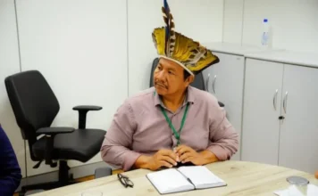 Jecinaldo Sateré assume Distrito Sanitário Especial Indígena de Parintins no lugar de Mecias Júnior, exonerado após polêmicas em sua gestão