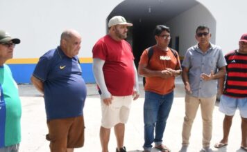 Prefeito Nicson Marreira visita obras de escola na zona rural de Tefé